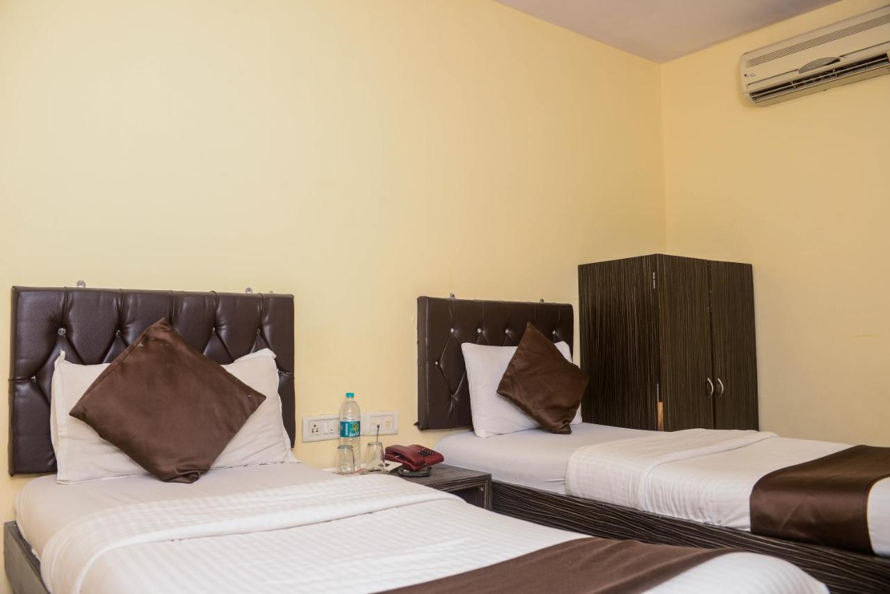 Hotel New Shalimar Bombaim Exterior foto